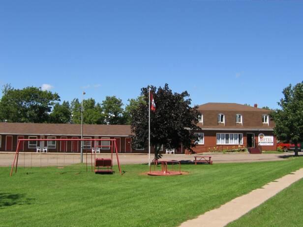 Summerside Motel&Cottages Exteriör bild